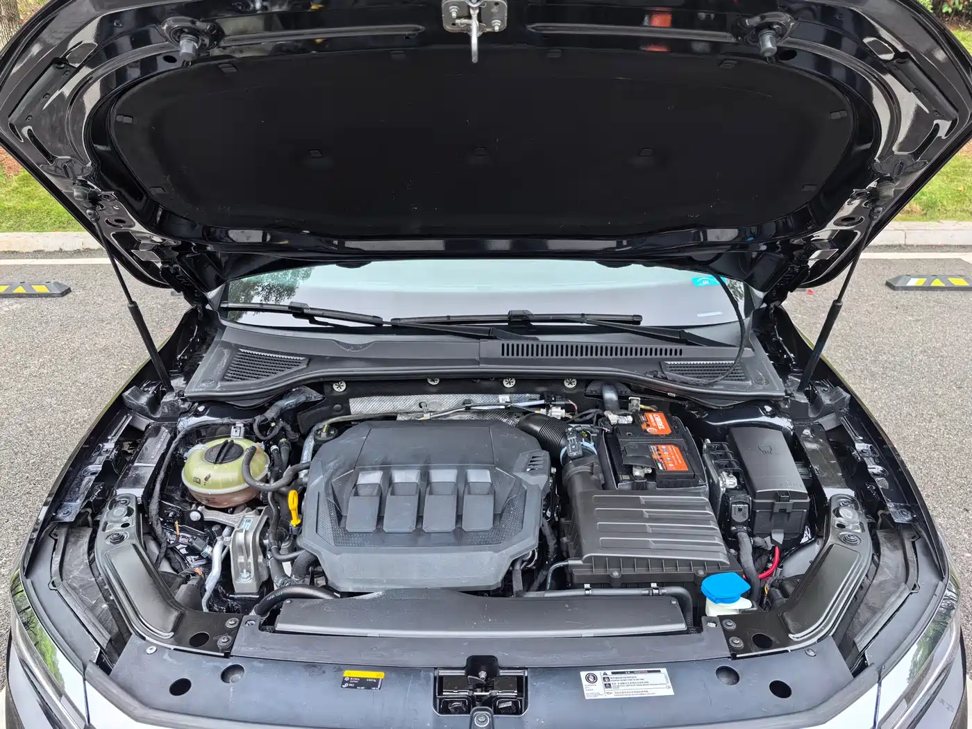 Volkswagen Passat 2021 Model 330TSI Luxury Edition фото 9