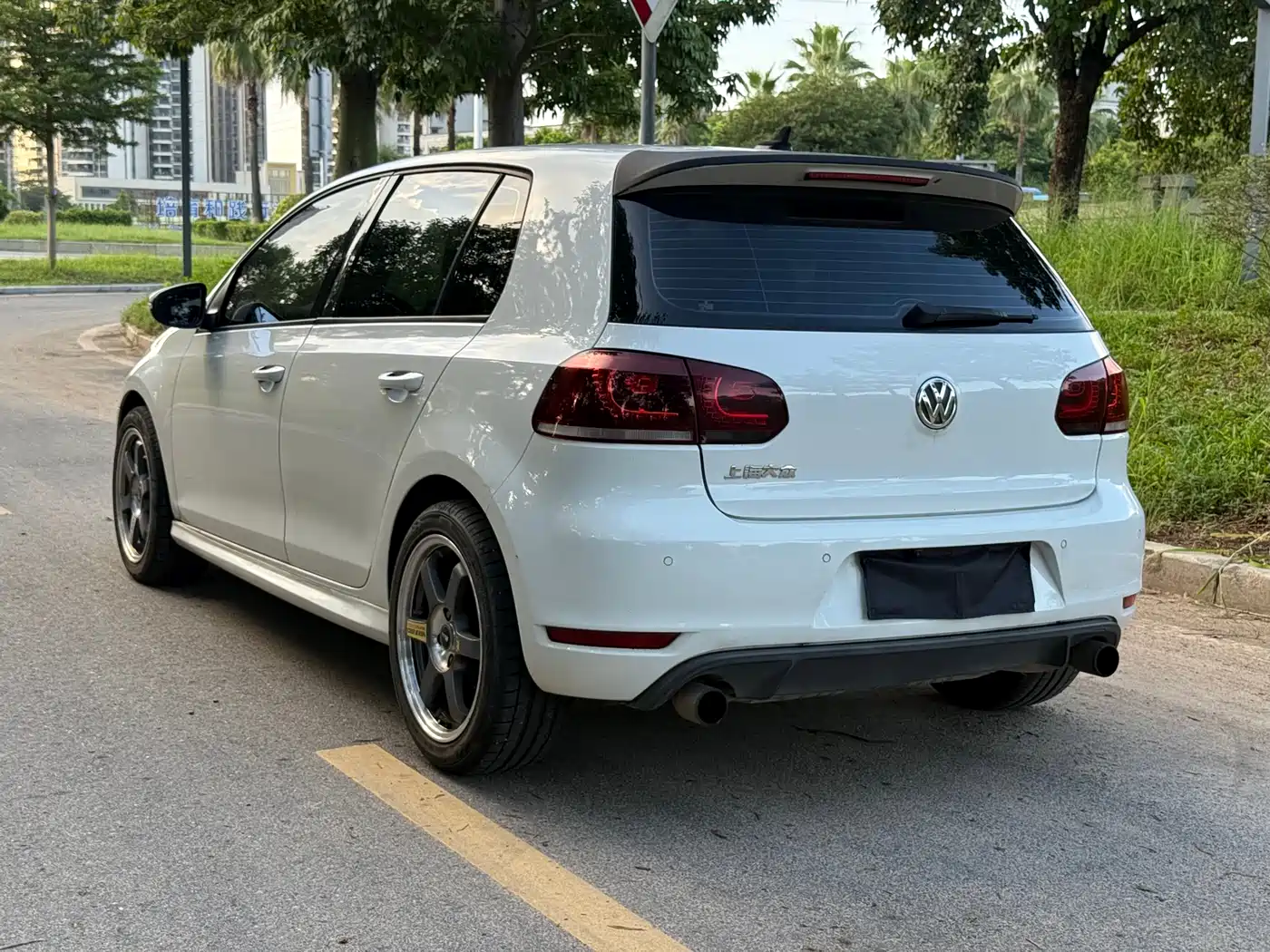 Volkswagen Golf GTI 2011 2.0TSI GTI фото 4