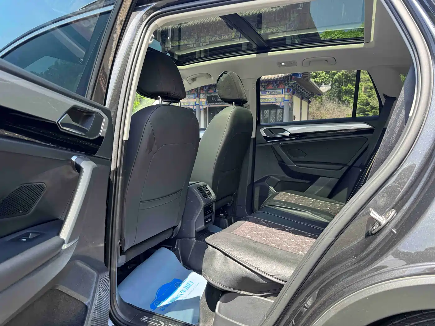 Volkswagen Tayron 2022 280TSI 2WD Luxury Smart Connect Edition фото 8