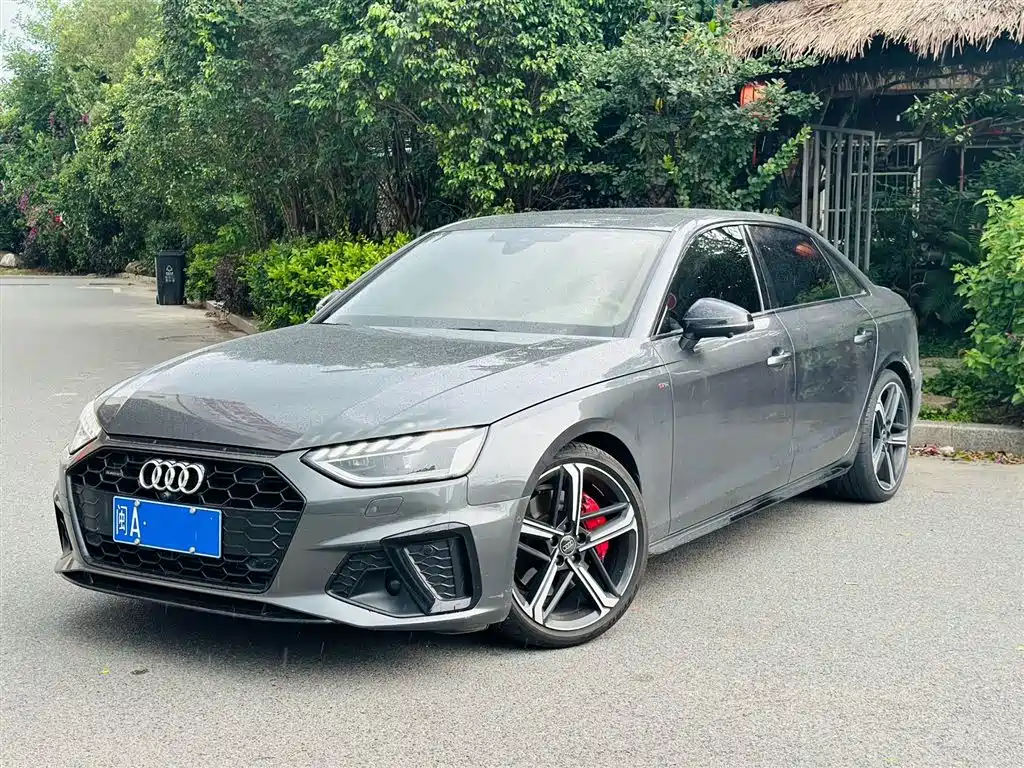Audi A4L 2022 45 TFSI quattro Premium Dynamic