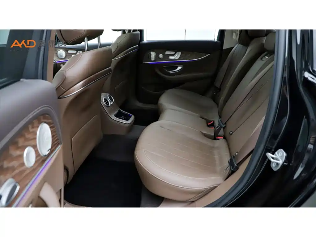 Mercedes-Benz E-Class 2023 Facelift E 300 L Luxury фото 7