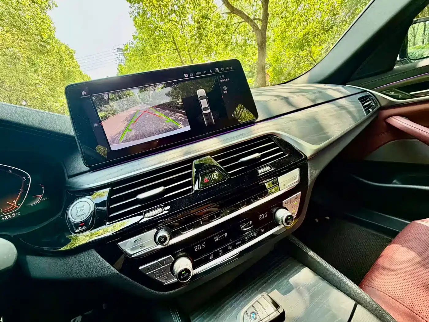 BMW 5 Series 2021 530Li Leading M Sport Package фото 6