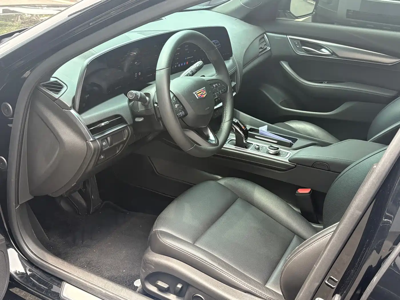 Cadillac CT5 2025 Model 28T Urban Style фото 4