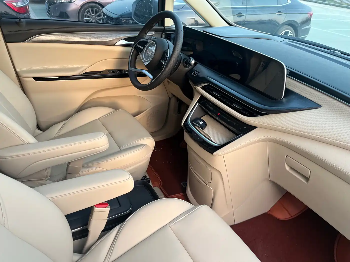 BUICK GL8 NEW ENERGY