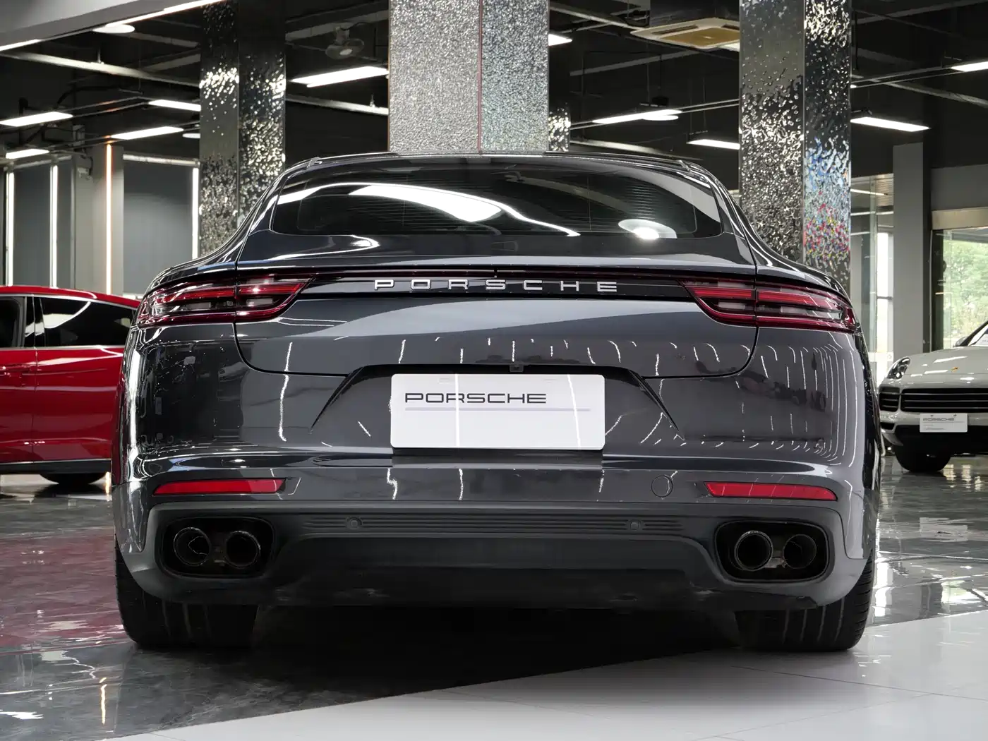 Porsche Panamera 2017 Panamera 3.0T фото 14