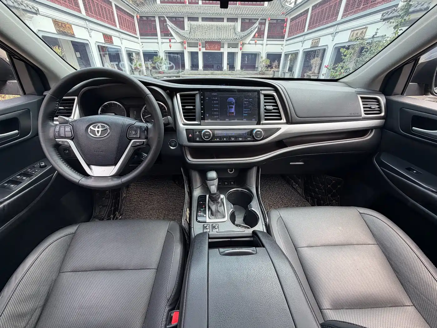 Toyota Highlander 2015 2.0T AWD Luxury Edition 7-seater фото 8