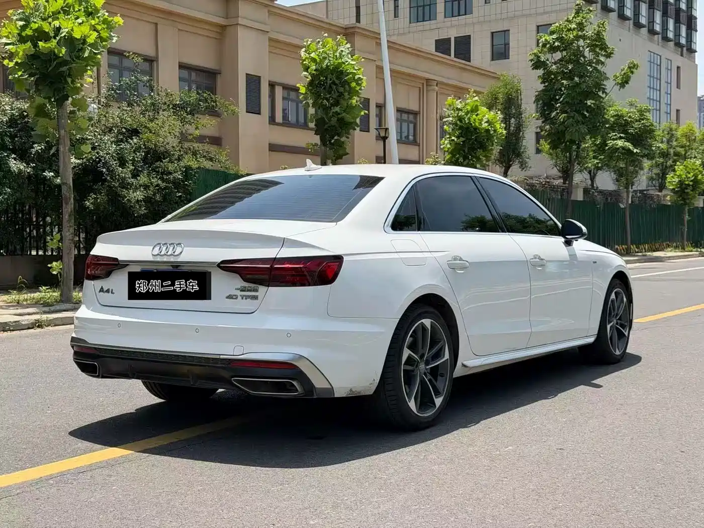 Audi A4L 2020 40 TFSI Fashion Dynamic Edition фото 7