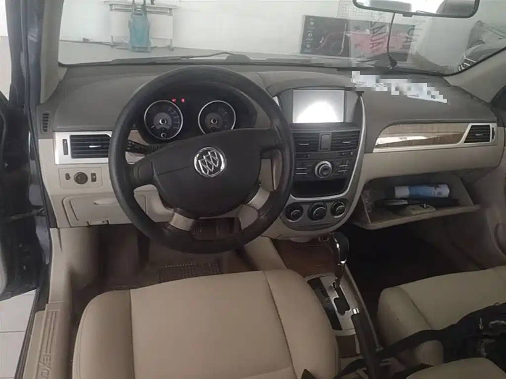 Buick Excelle 2015 1.5L Automatic Classic фото 17