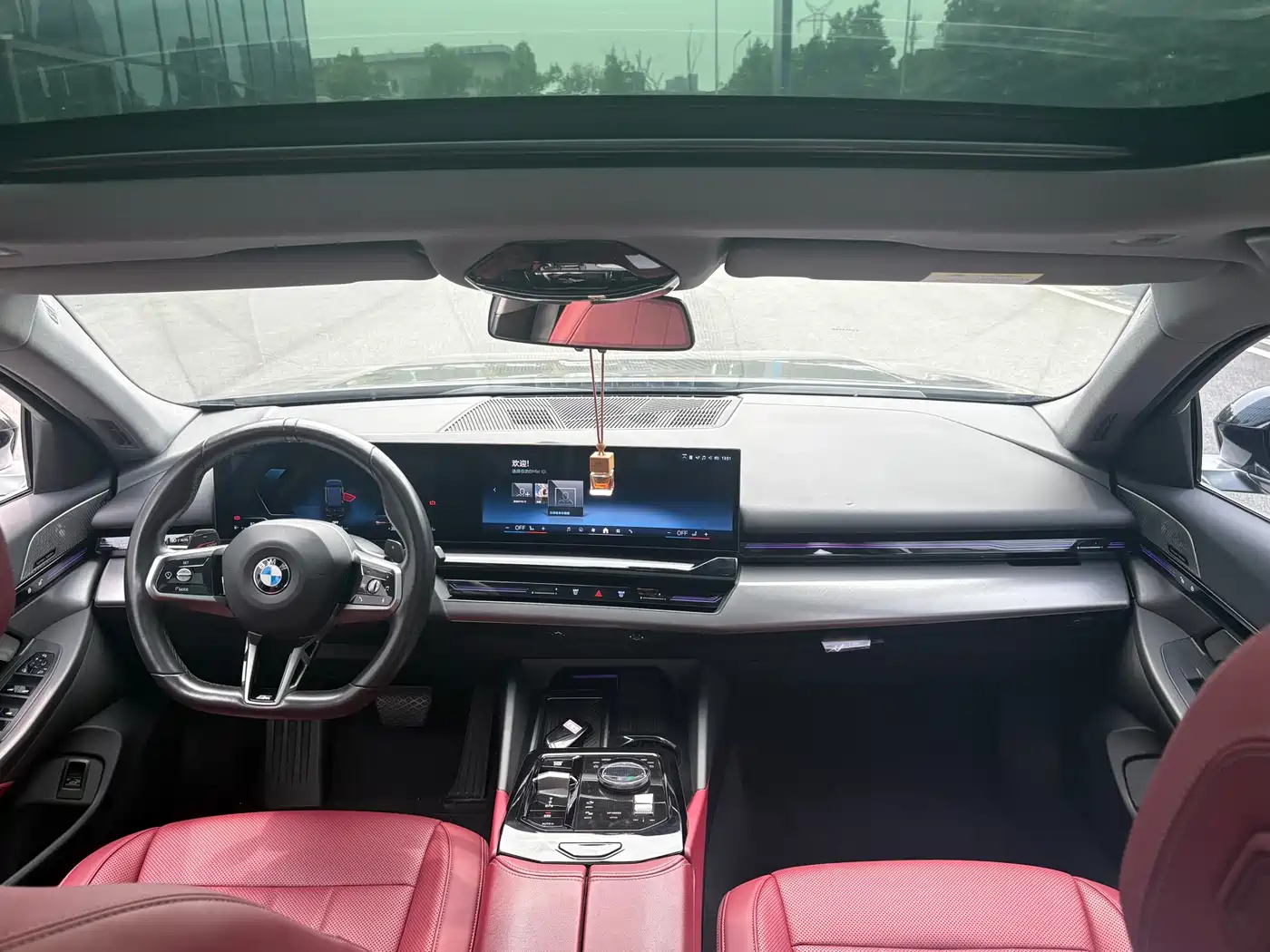 BMW 5 Series (Import) 2024 Model 525i M Sport Package фото 12