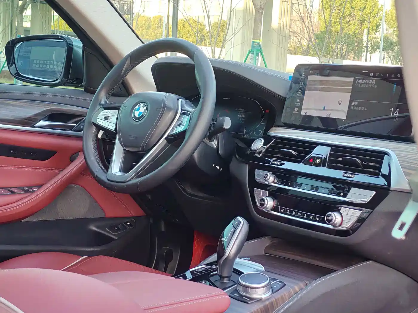 BMW 5 SERIES NEW ENERGY