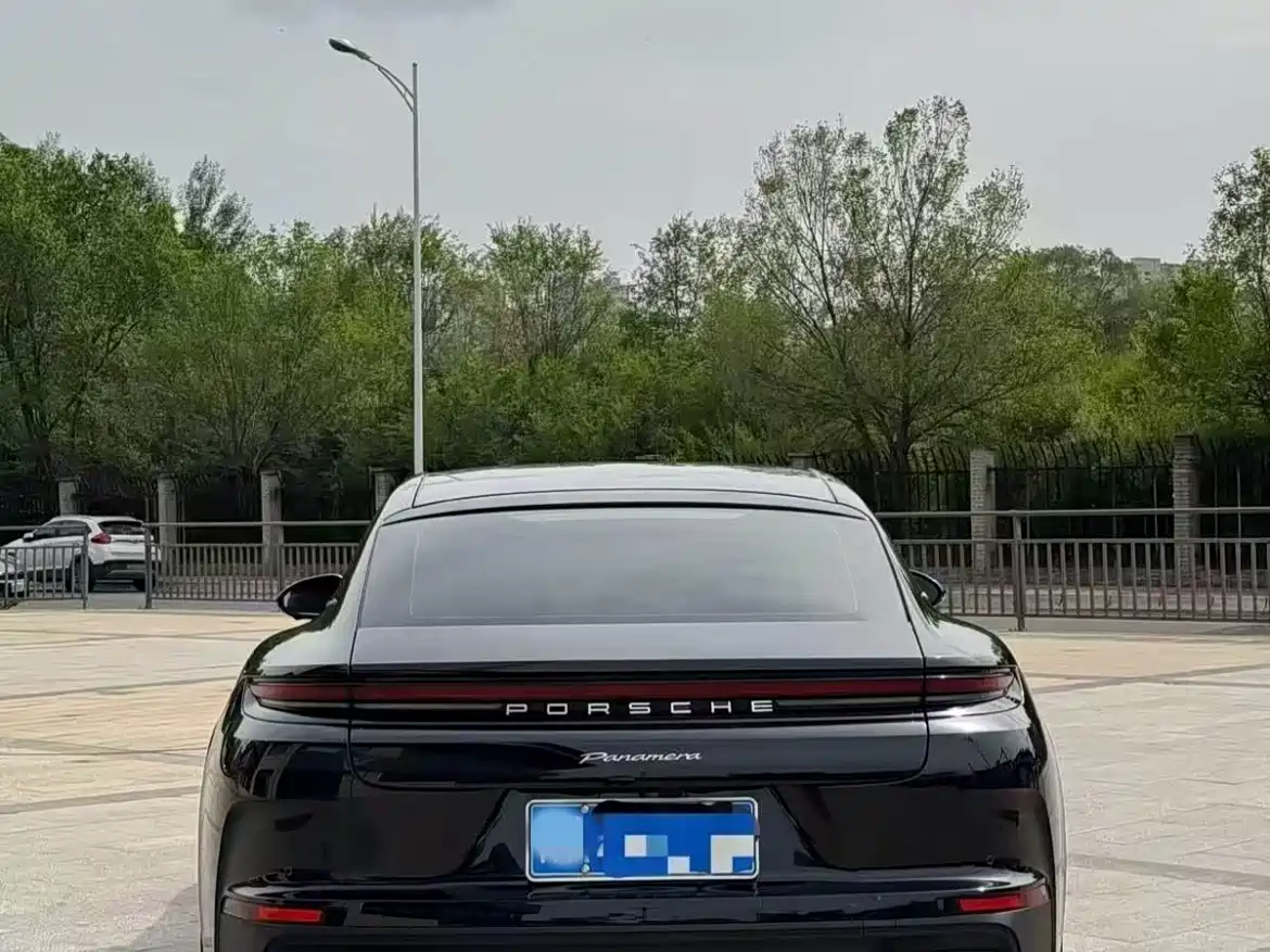 Porsche Panamera 2024 Panamera Executive Long Wheelbase 2.9T фото 10
