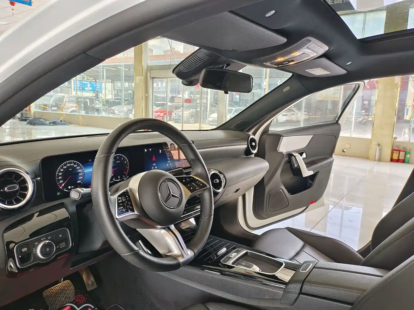 Mercedes-Benz A-Class 2024 2023 A 180 L
