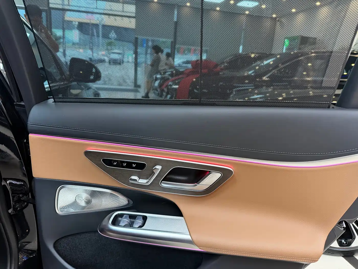 Mercedes-Benz E-Class 2024 E 300 L Premium фото 13