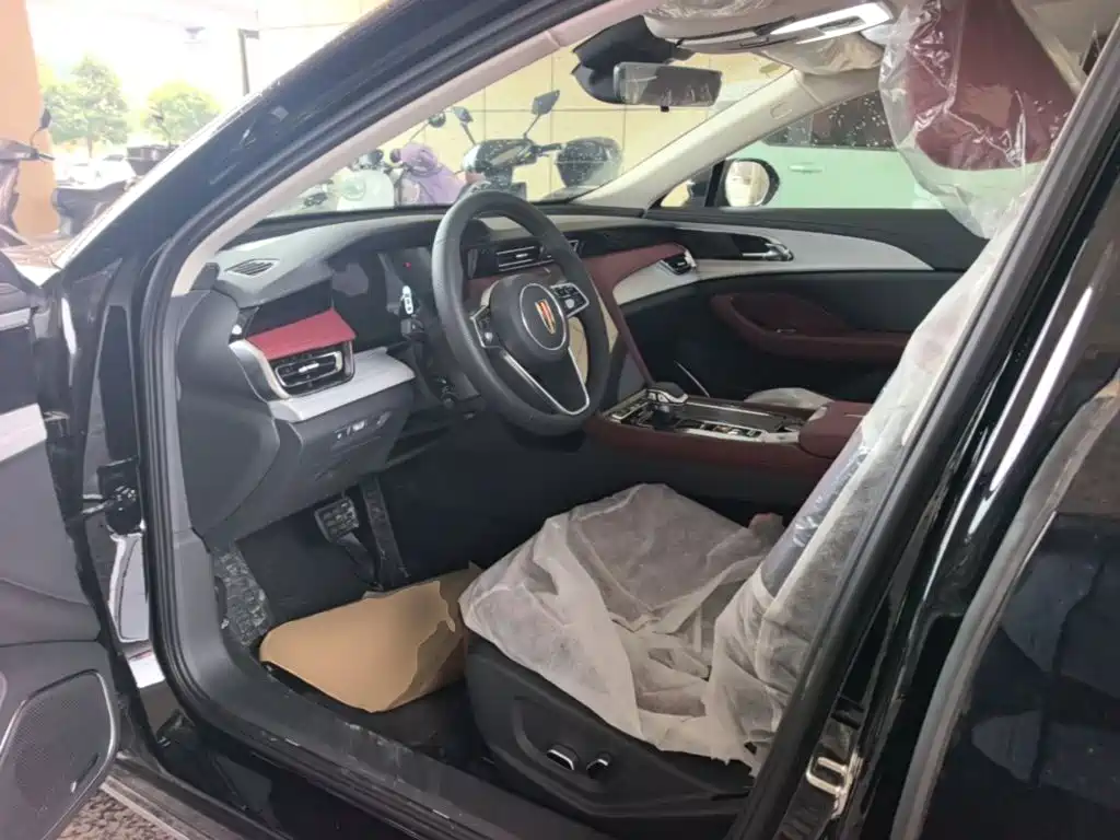 Hongqi H5 PHEV 2026 2025 130 Super Hybrid Edition