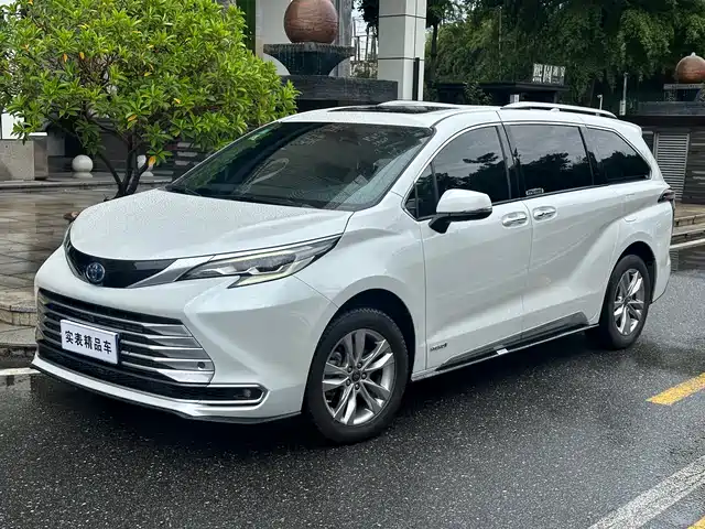  Toyota Toyota Sienna 2021 2.5L Hybrid Platinum Edition