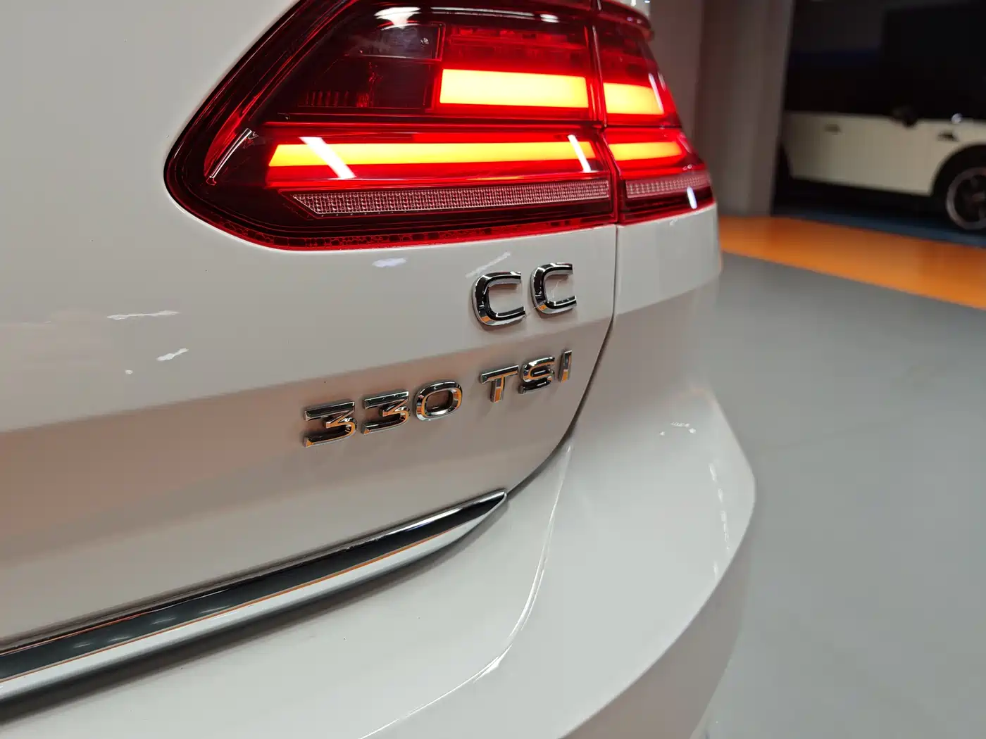 Volkswagen FAW-Volkswagen CC 2020 330TSI Glamour Version China VI фото 11
