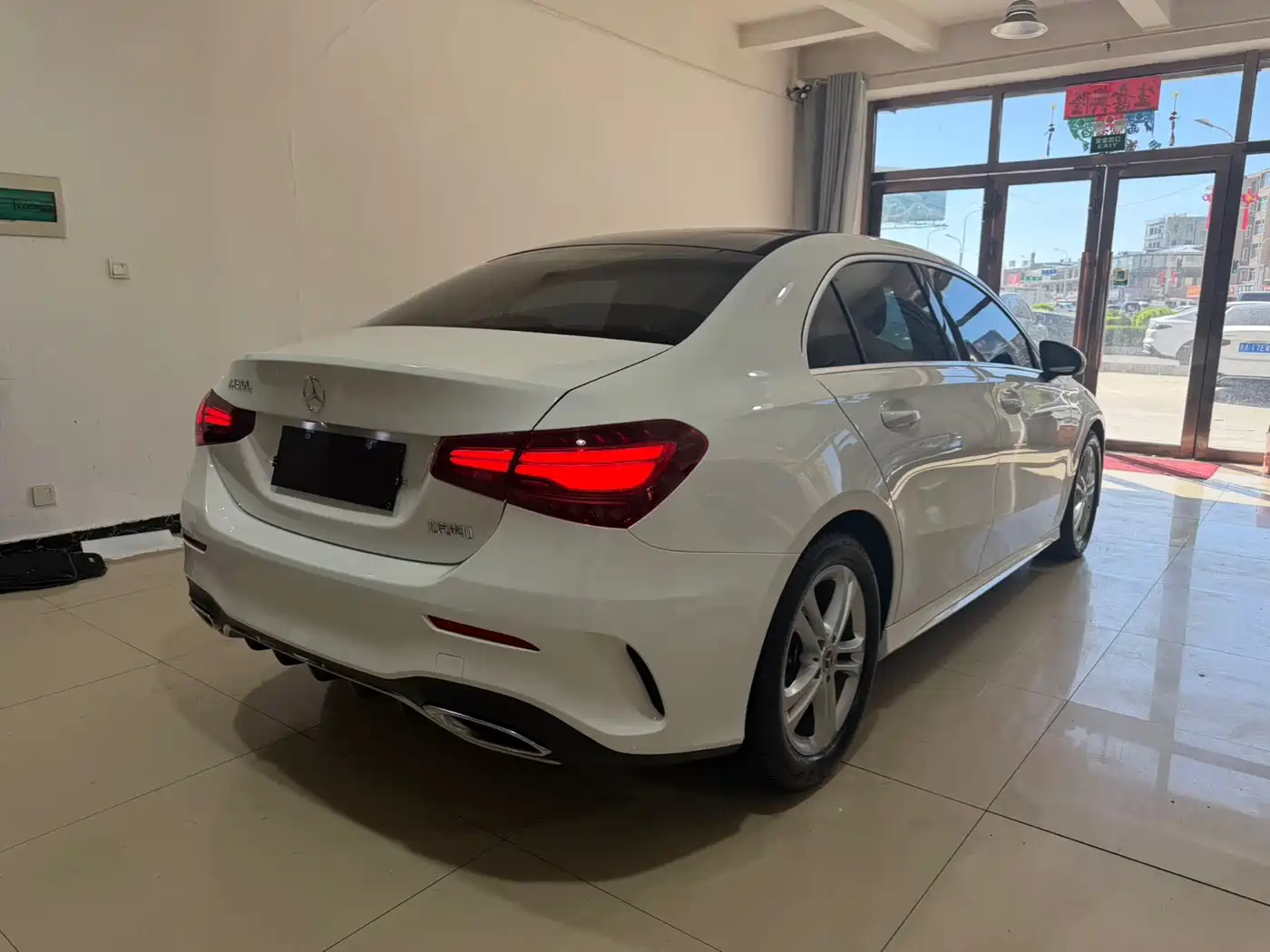 Mercedes-Benz A-Class 2023 A 180 L фото 6