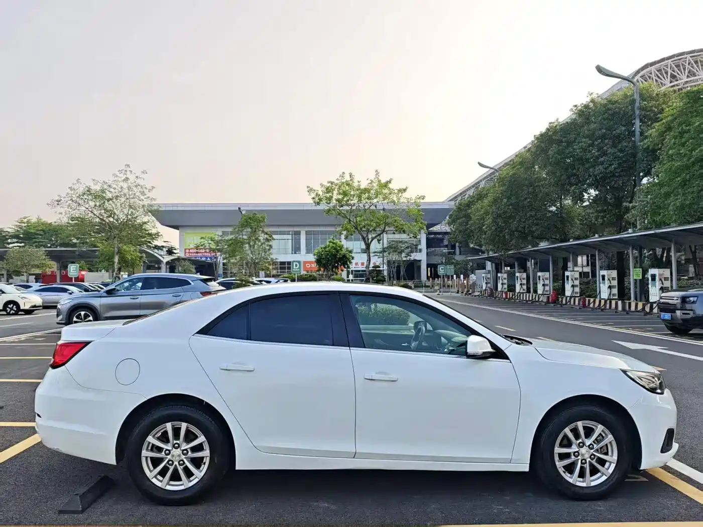 Chevrolet Malibu 2017 1.5T Automatic Comfort Edition фото 5