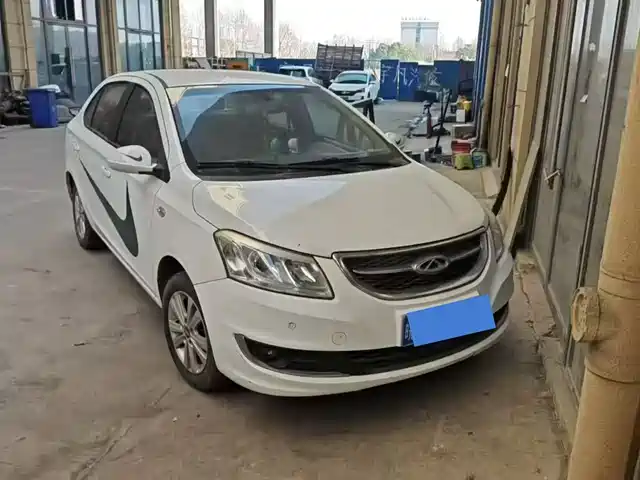 CHERY E3