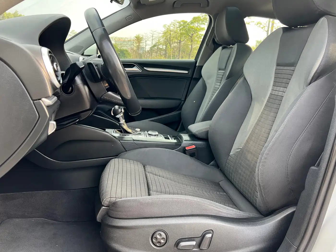 Audi A3 2018 30th Anniversary Limousine 35 TFSI Sport фото 10