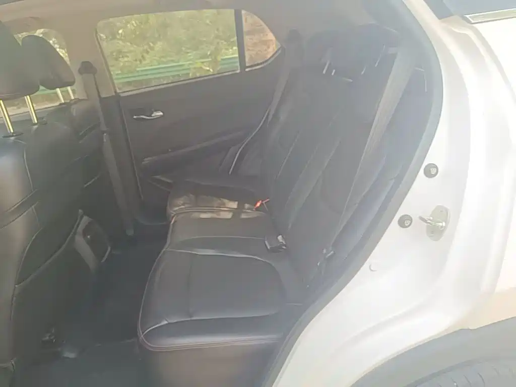 Baojun 510 2019 2019 1.5L CVT Superior Edition China VI