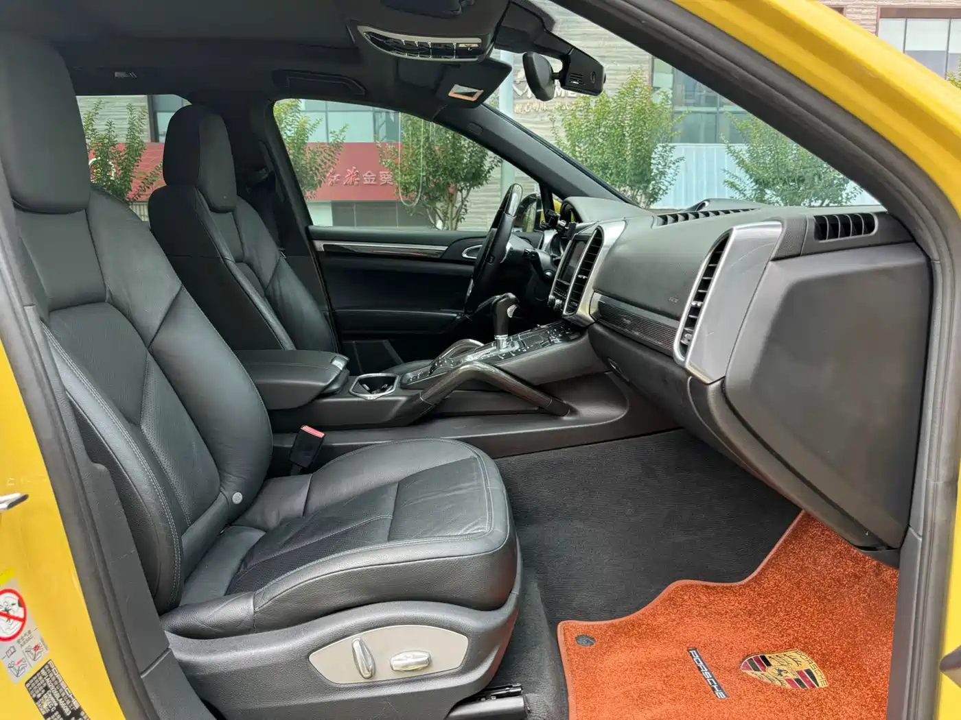 Porsche Cayenne 2011 Cayenne 3.0T фото 12