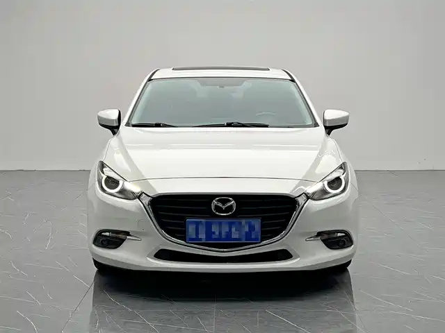 Mazda Mazda3 Axela 2017 Sedan 1.5L Automatic Luxury China V — фото 2
