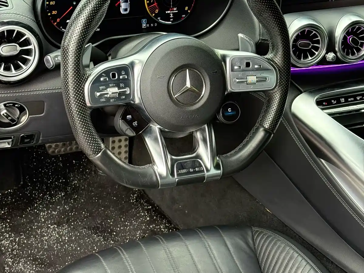 MERCEDES-BENZ AMG GT