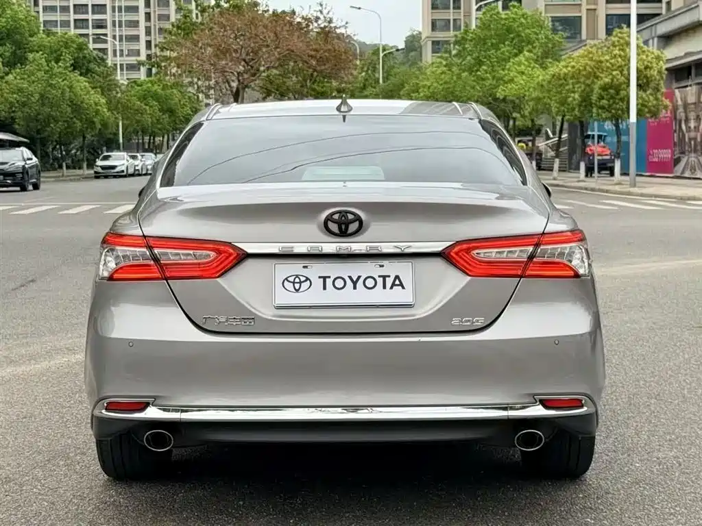 Toyota Camry 2023 2.0G Luxury Edition фото 8