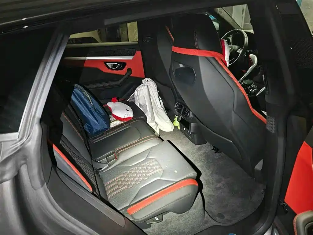 Lamborghini Urus 2024 2023 4.0T V8 S
