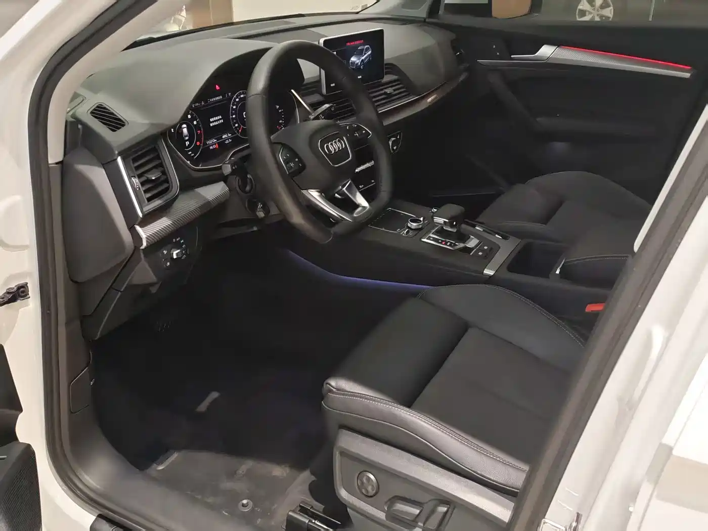 Audi Q5L 2018 45 TFSI Exclusive Sport China VI фото 13