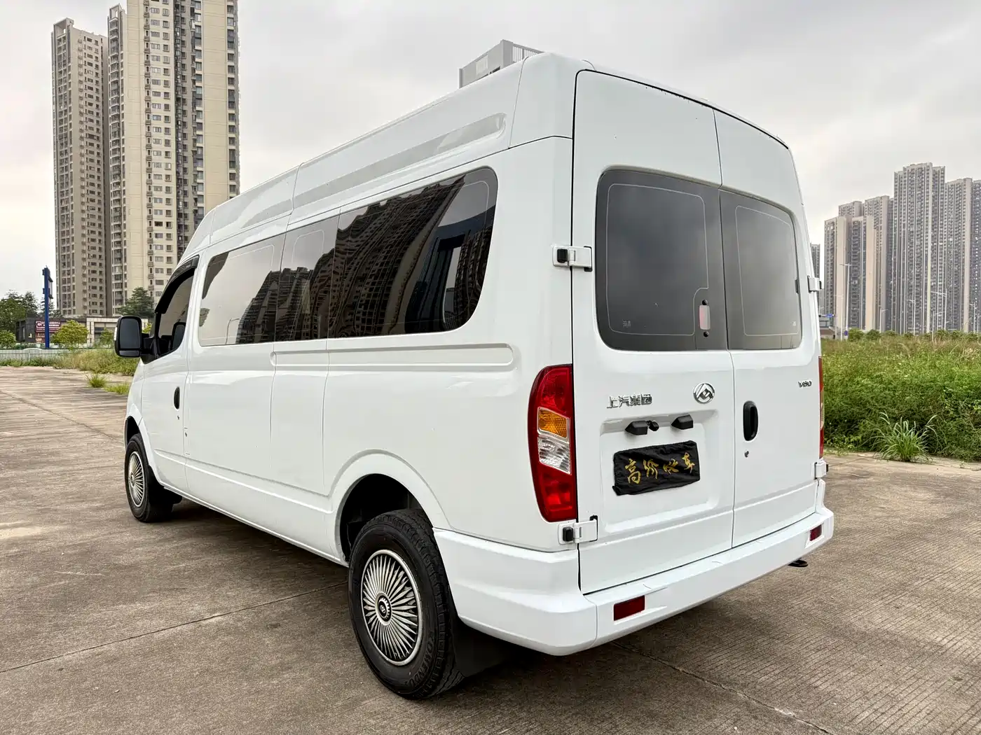 SAIC MAXUS XINTU V80