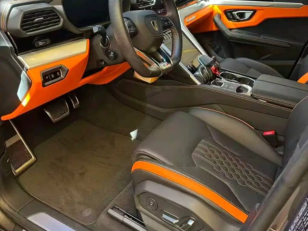 Lamborghini Urus 2024 2023 4.0T V8 S