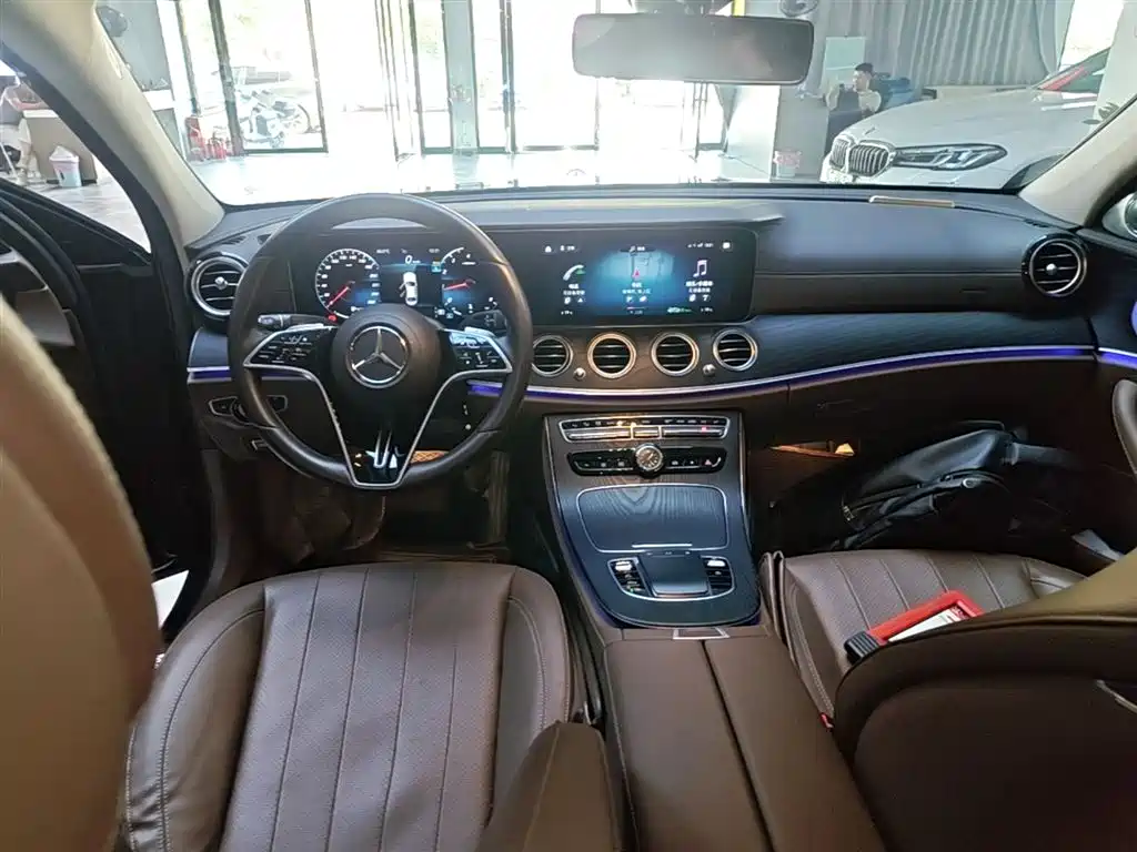 Mercedes-Benz E-Class 2023 E 300 L Fashion фото 10