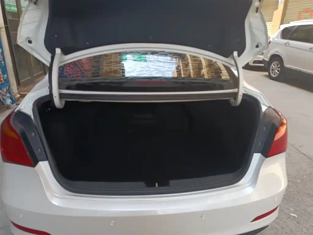 Hyundai Mistra 2014 1.8L Manual Comfort GL фото 19