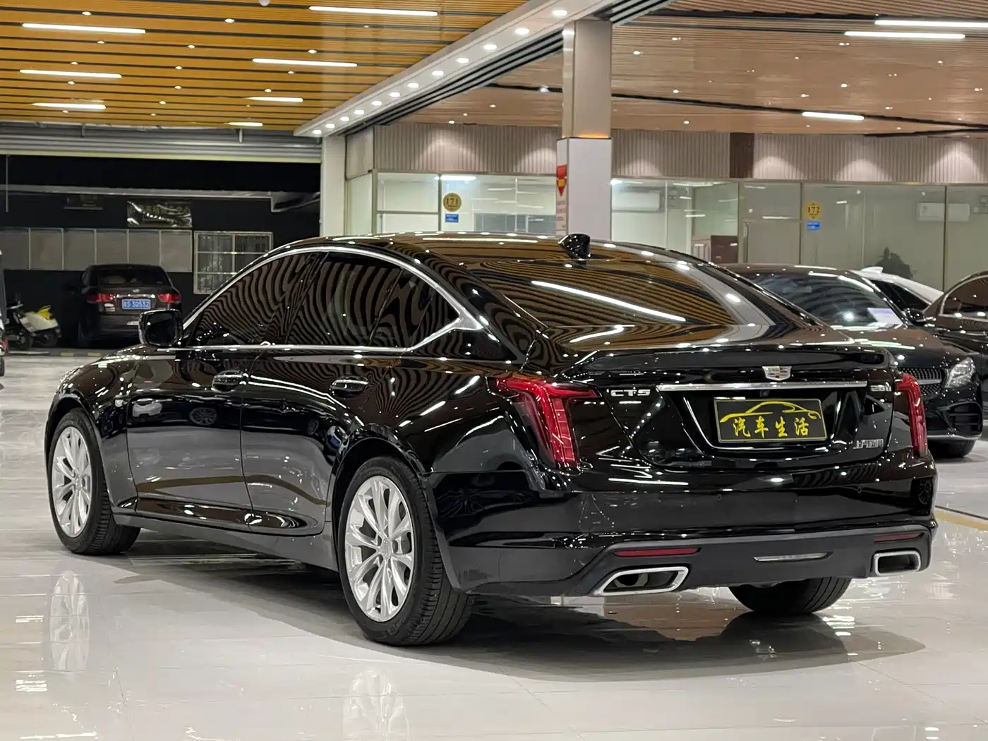 CADILLAC CT5