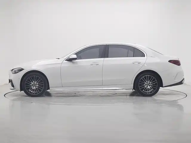 MERCEDES-BENZ CLASS C