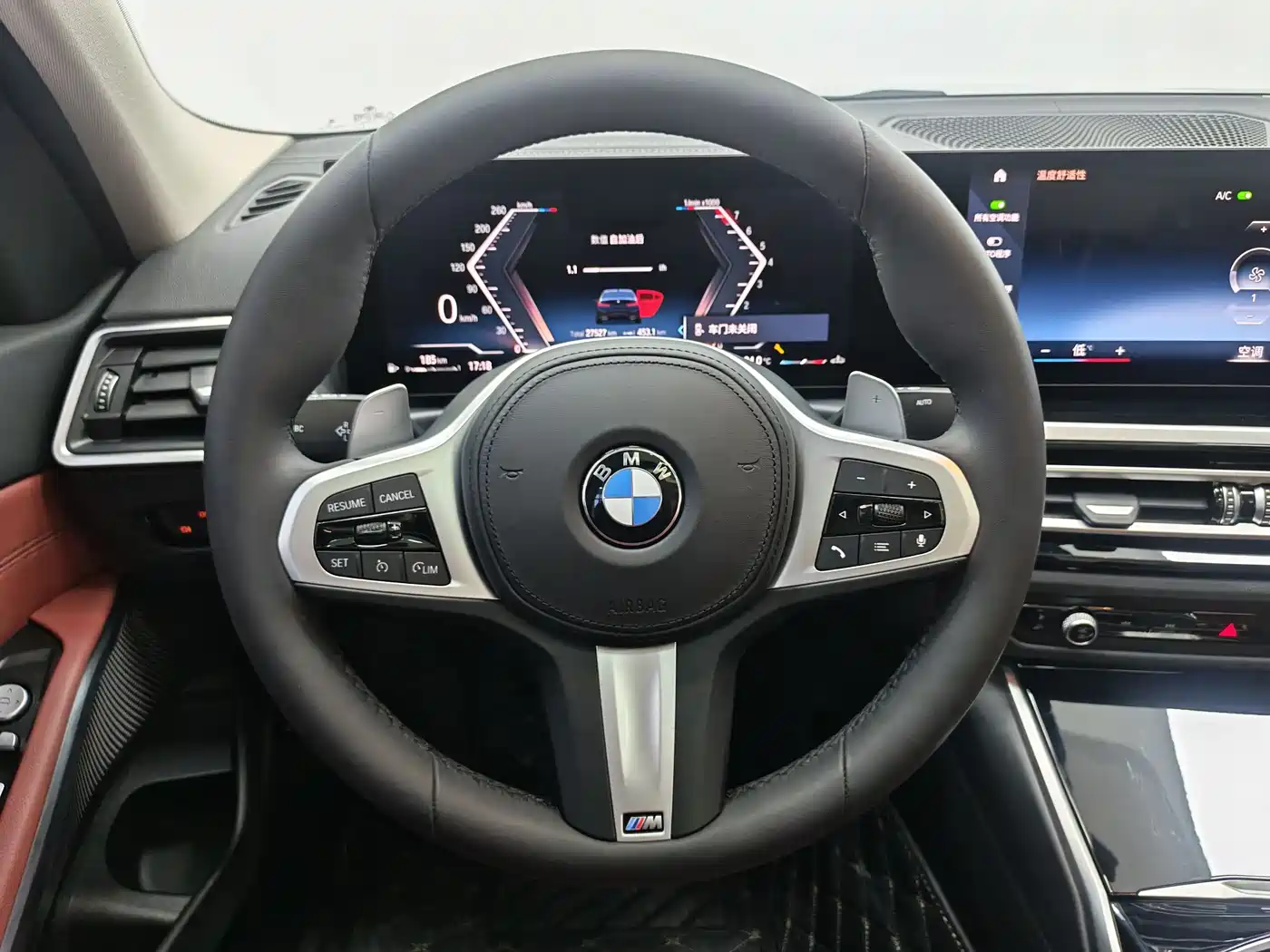 BMW 3 Series 2023 320Li M Sport Package фото 12