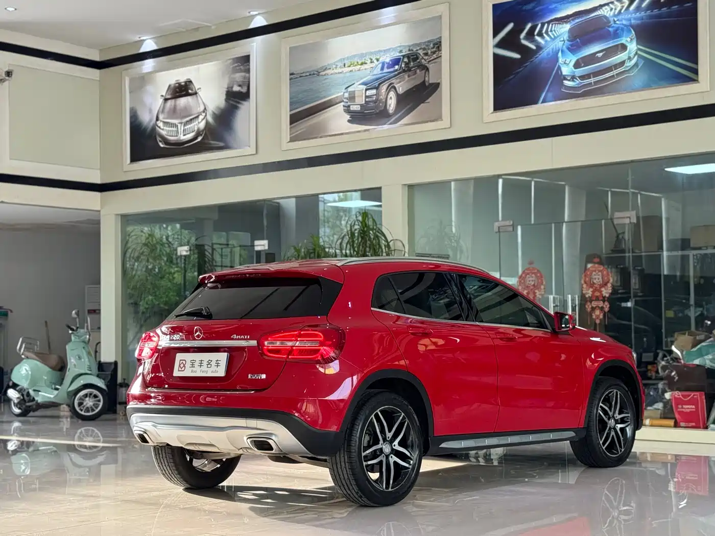 Mercedes-Benz GLA 2016 GLA 220 4MATIC Fashion фото 15