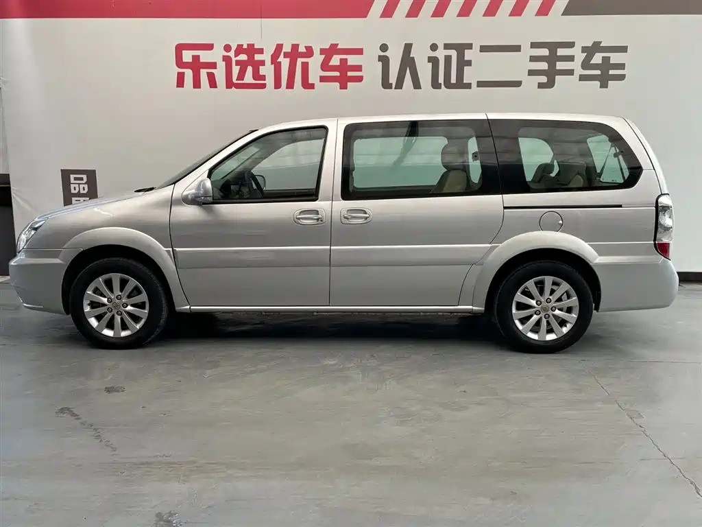 Buick GL8 2014 2.4L Classic Edition фото 3