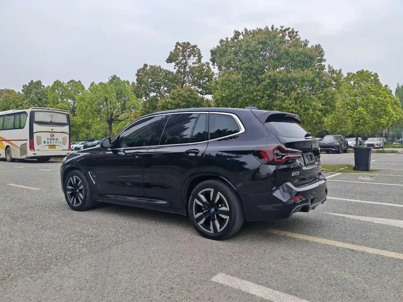 BMW iX3 2023 Leading Type фото 14