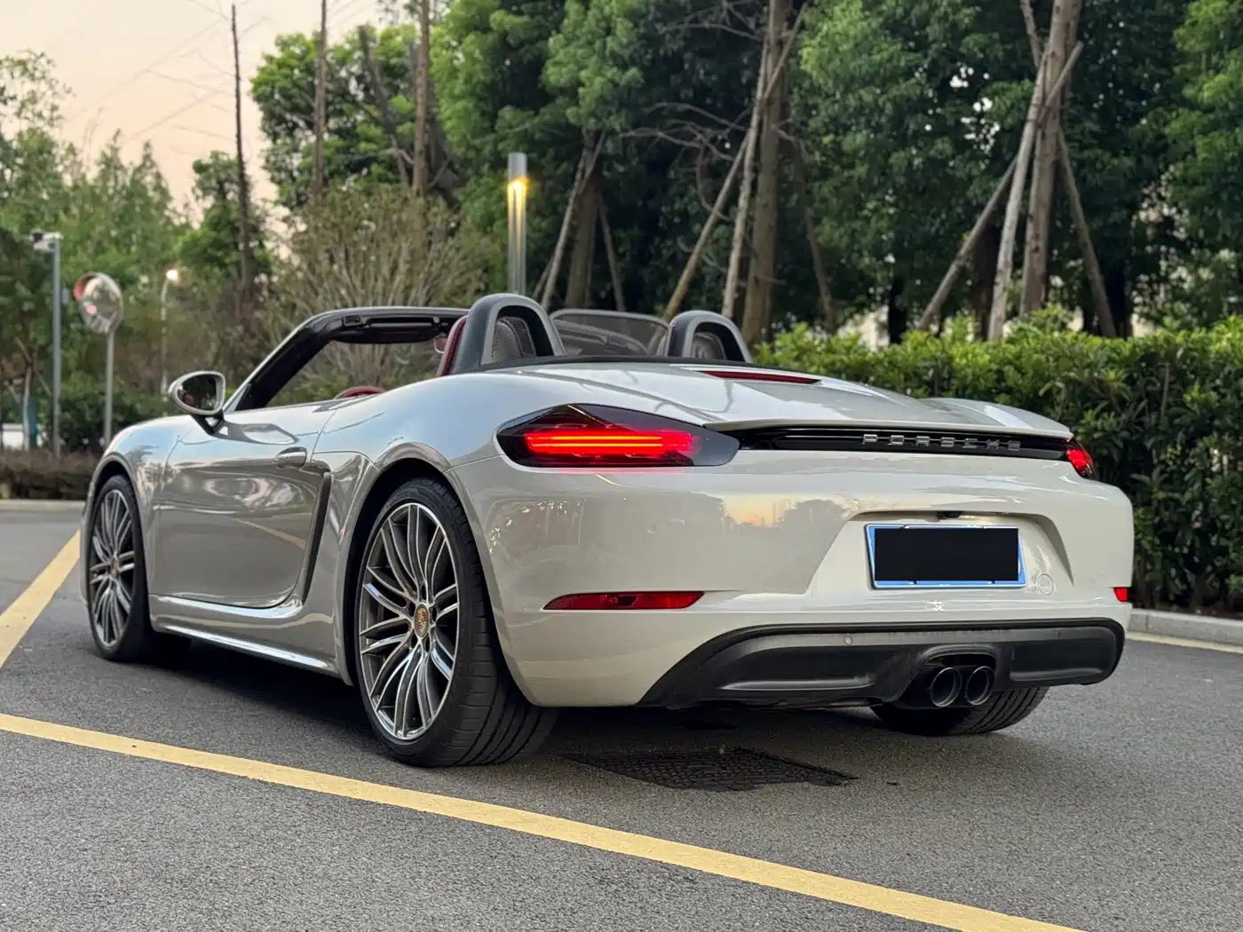 Porsche 718 2022 Boxster 2.0T фото 15