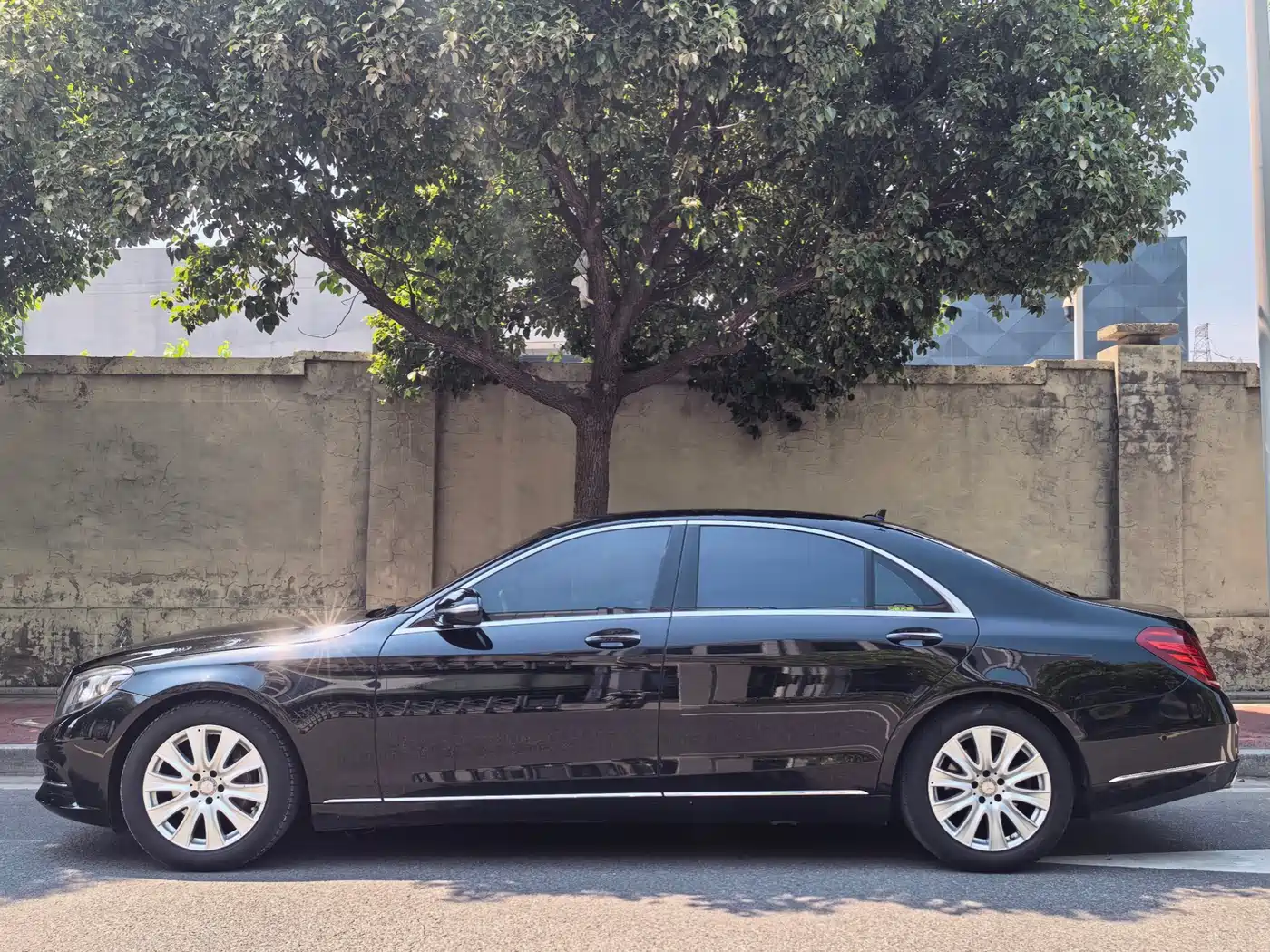 Mercedes-Benz S-Class 2016 S 320 L Luxury фото 3
