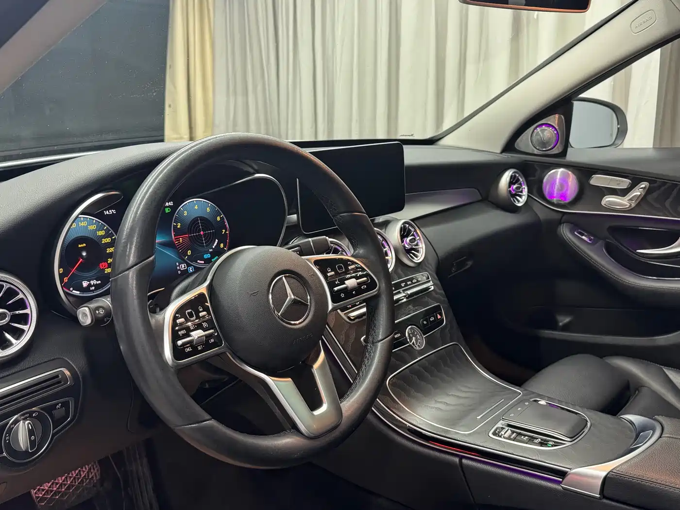 Mercedes-Benz C-Class (Import) 2020 Model C 260 Estate фото 10