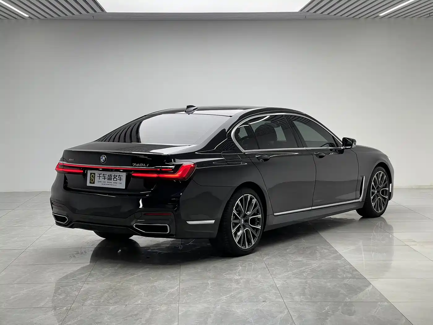 BMW 7 Series 2019 Facelift 740Li xDrive Executive M Sport Package фото 6