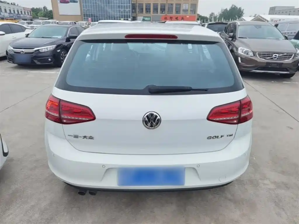Volkswagen Golf 2015 1.4TSI Automatic Comfort фото 4