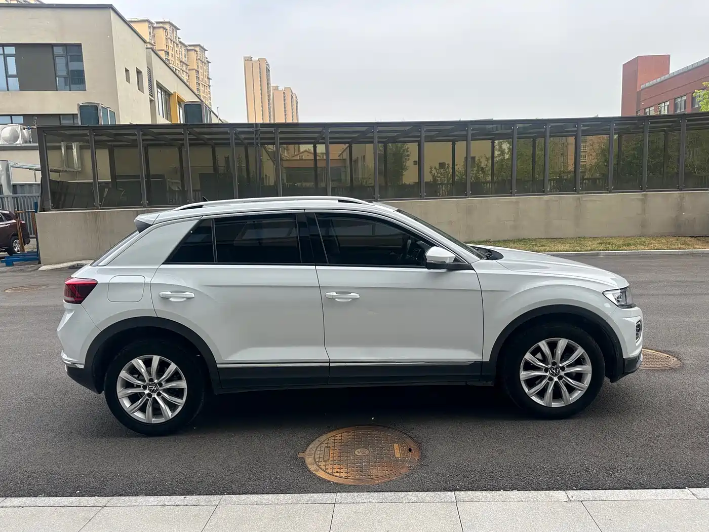 VOLKSWAGEN T ROC EXPLORING SONGS