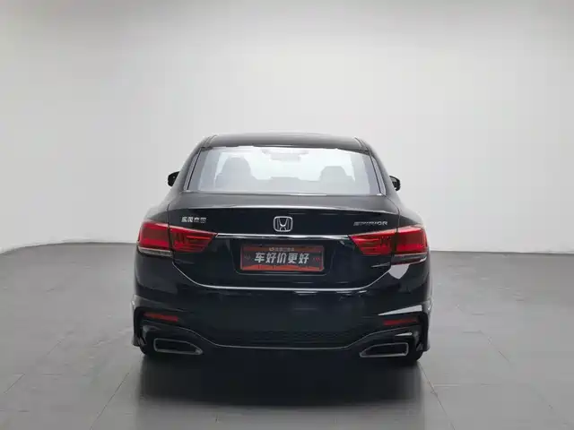 Honda Spirior 2017 2.4L Luxury Edition — фото 4