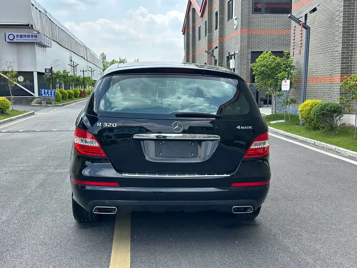 Mercedes-Benz R-Class 2015 R 320 4MATIC Luxury фото 5