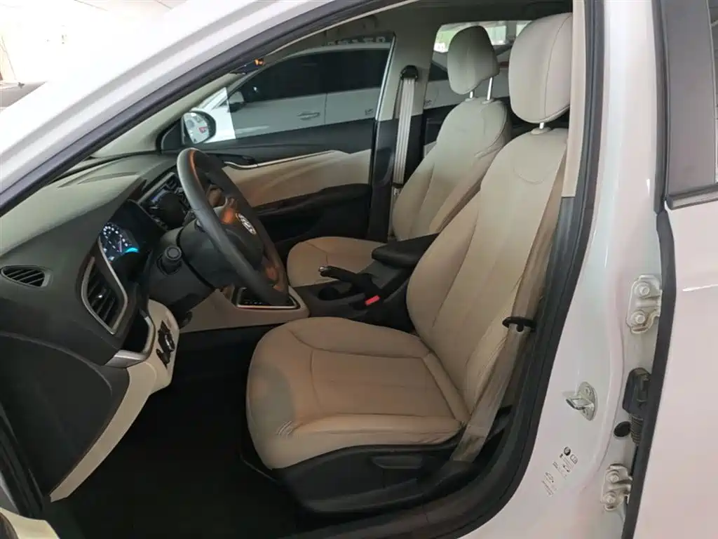 Buick Excelle 2021 Exemplar 1.5L Auto Elite фото 15